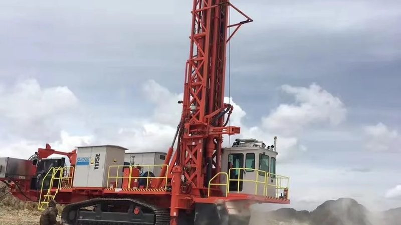 破碎机液压系统维修：关键步骤与注意事项